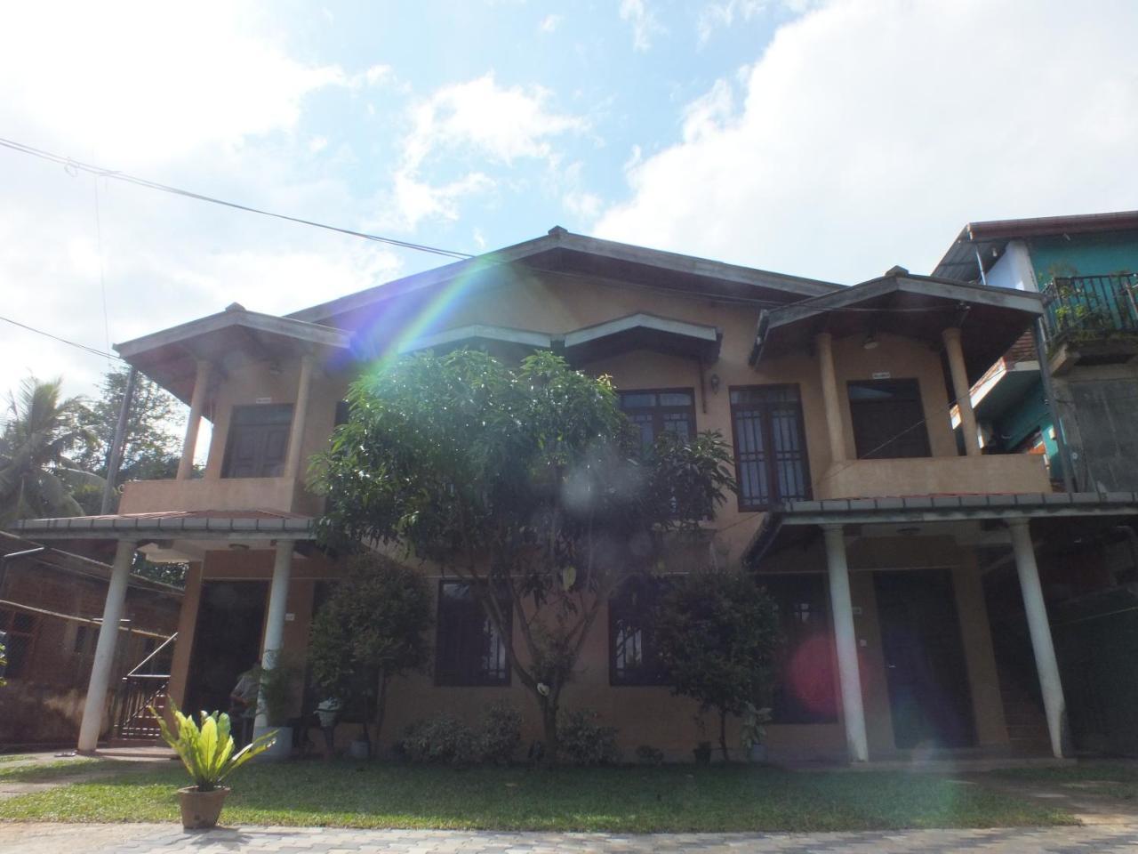 Hillsview Rest & Guest House Matale Buitenkant foto